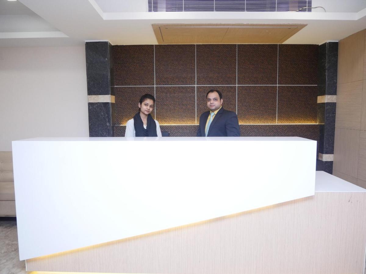 Variety Inn Patna  Zewnętrze zdjęcie