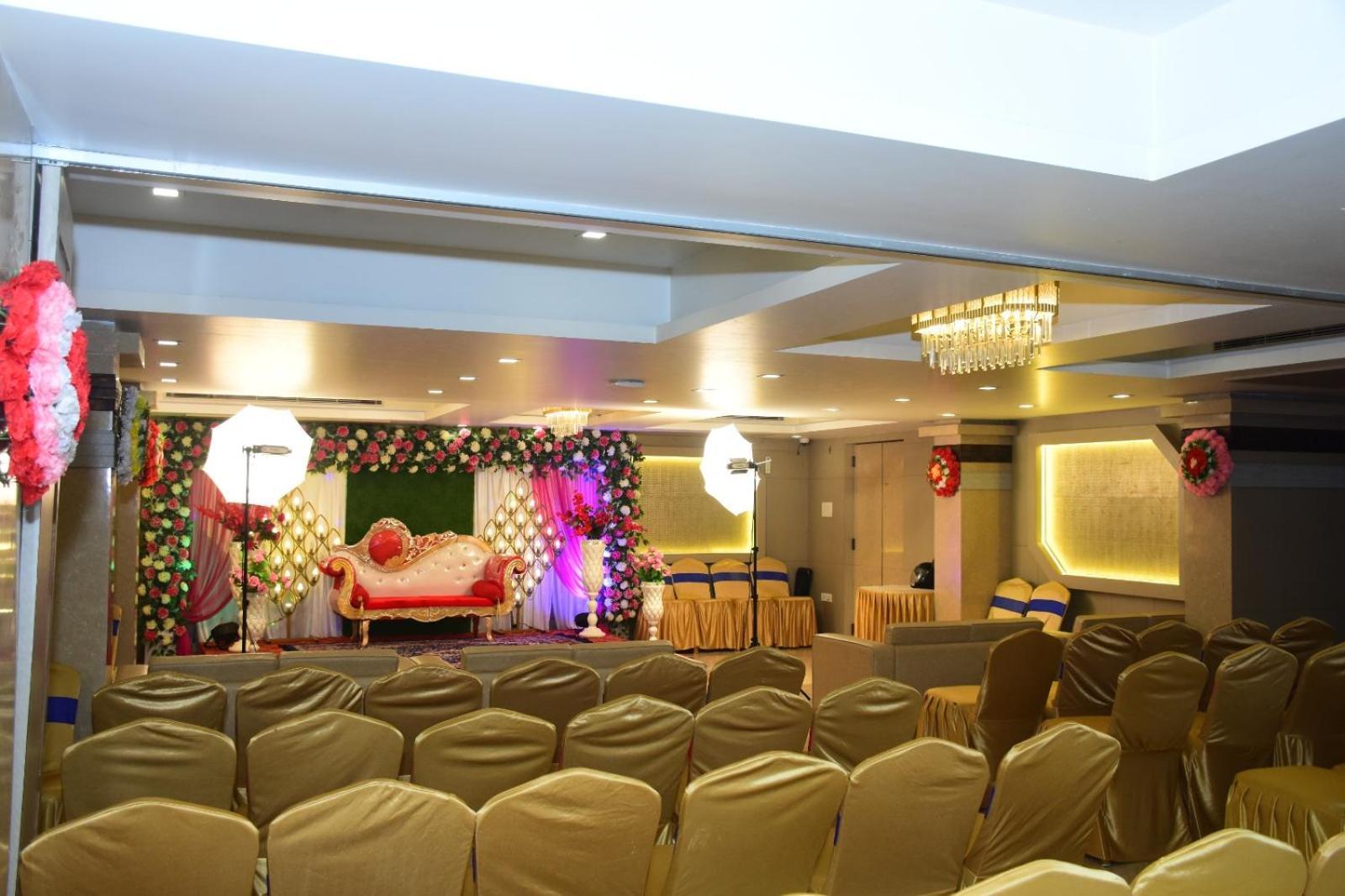 Variety Inn Patna  Zewnętrze zdjęcie